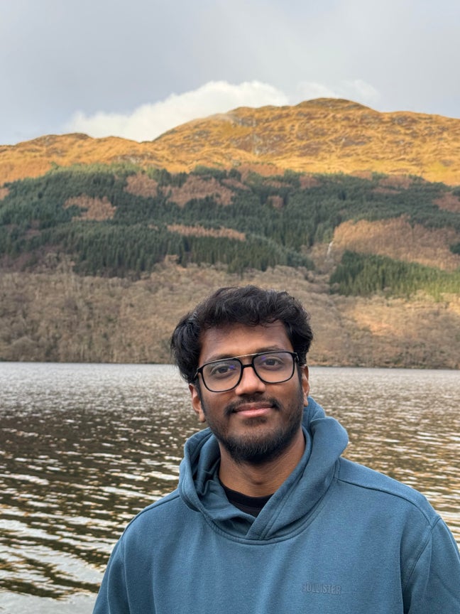 An outgoing, open minded, clean, jovial and e... Main Photo