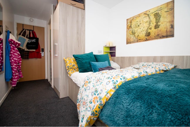 Tenancy take over Ty pont Hearn  Main Photo