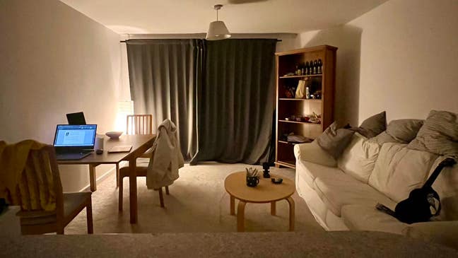 Comfortable two-bedroom apartment next to Burgess  Main Photo