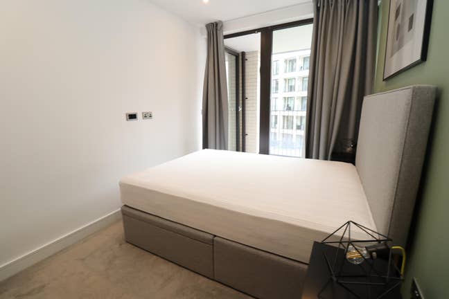 4 Wonderful Rooms with Gym, Cinema and More Main Photo