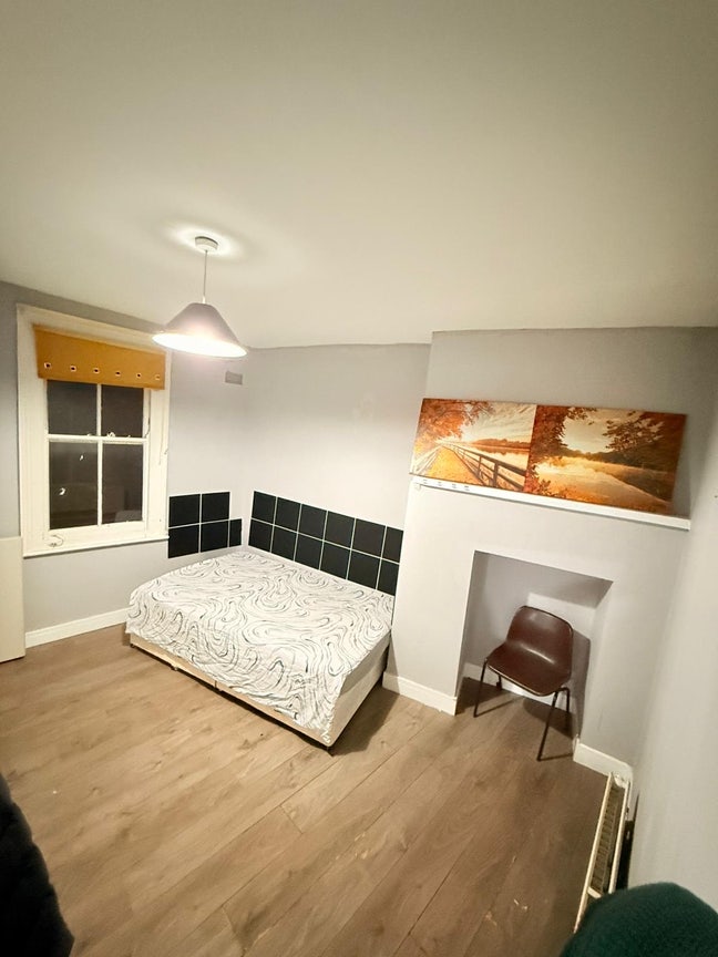 🛏️ Double Room to Let in - Harlesden  Main Photo