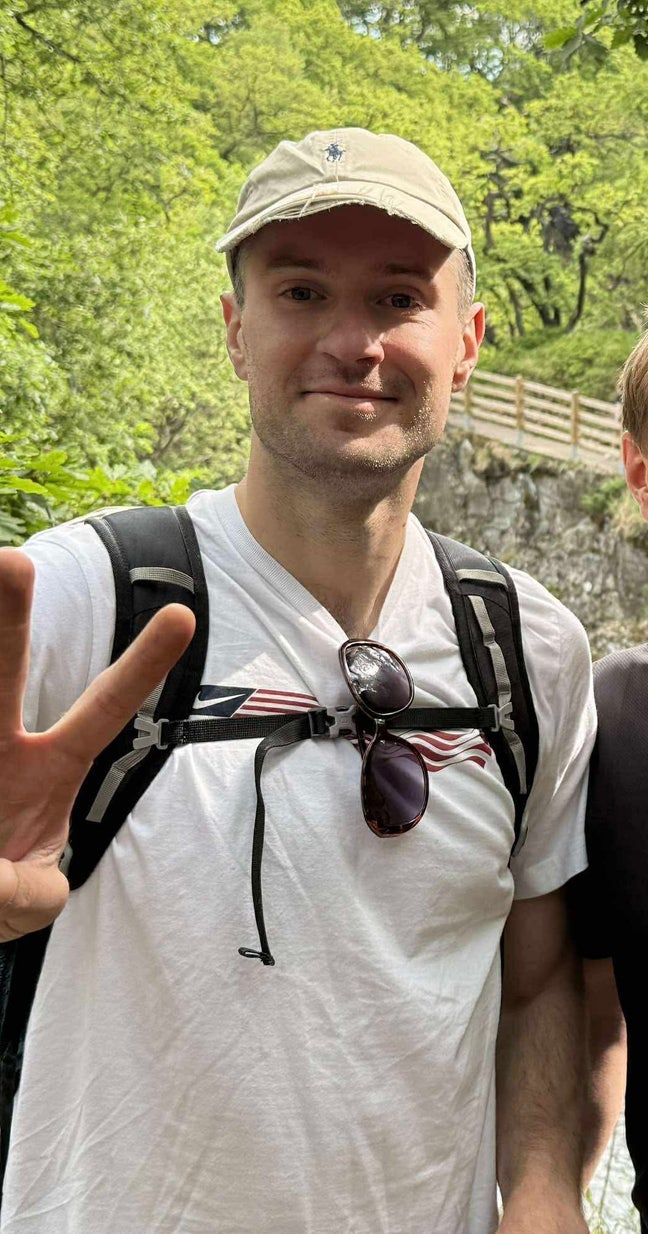 Looking for a furnished bedroom Main Photo