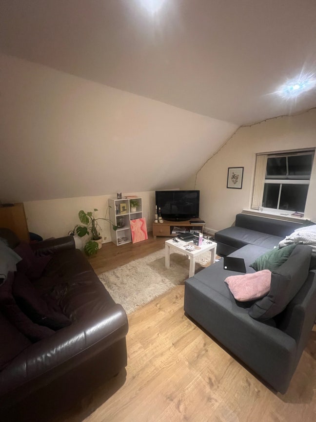 Double room for rent Main Photo
