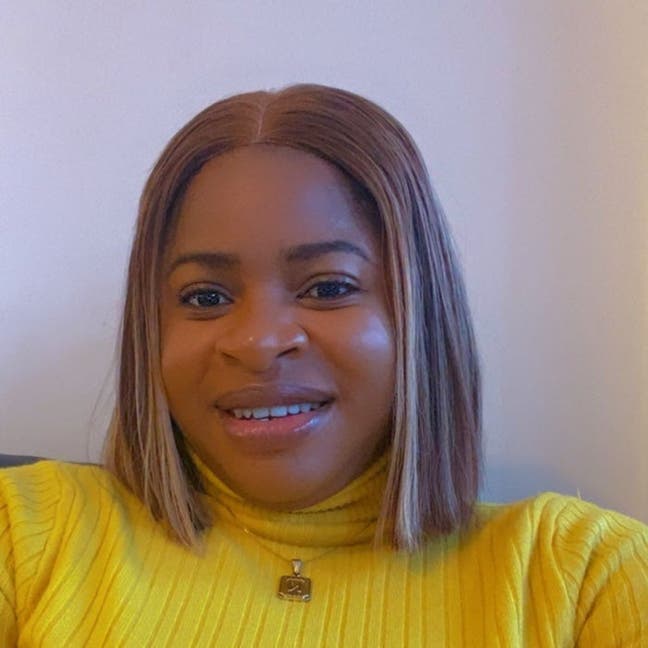 Professional Female seeks a single or double room Main Photo