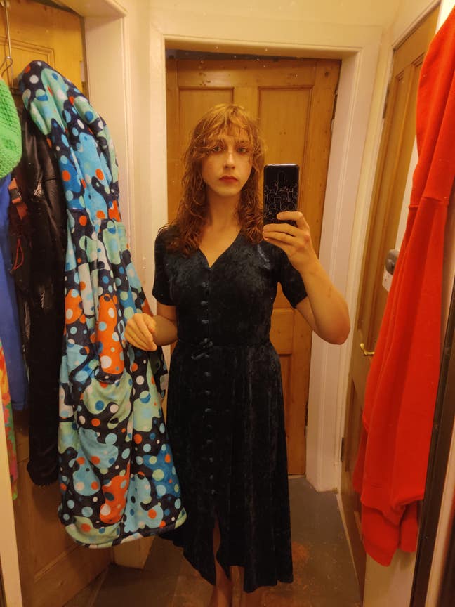 Young Professional with Cat Looking For A Room Main Photo