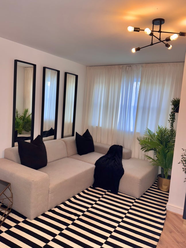  Bright Double Room with Private Bathroom – £850 Main Photo