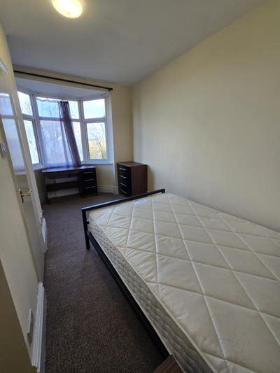 Furnished studio flat in Luton  Main Photo