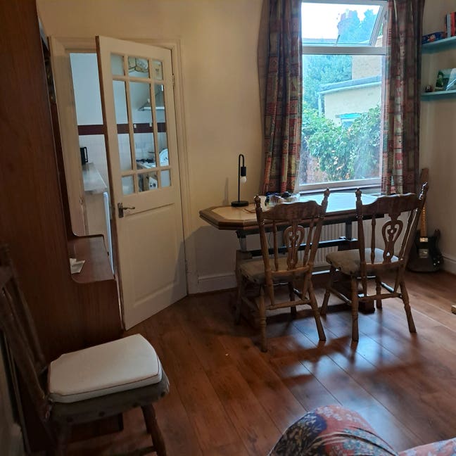 1 bed house for short let Main Photo