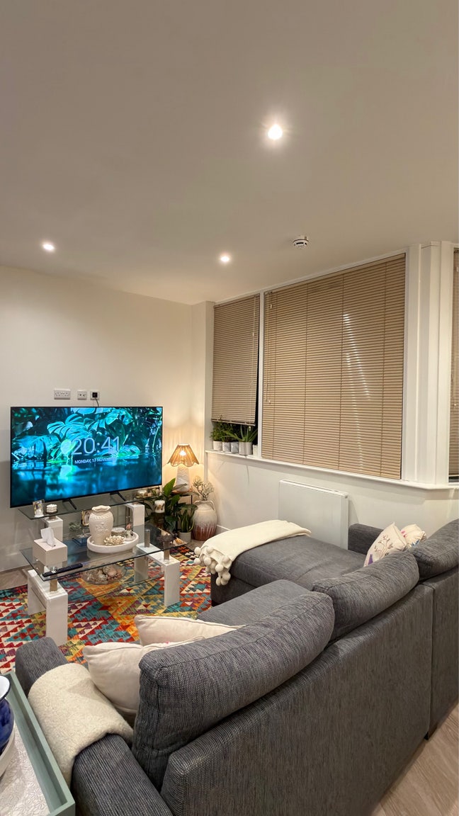 Beautiful 1 bedroom apt in central Reading Main Photo