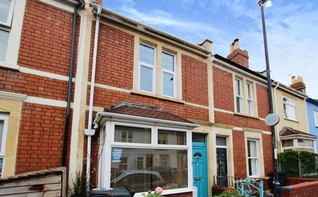 Double Bedroom Available in Bedminster Main Photo