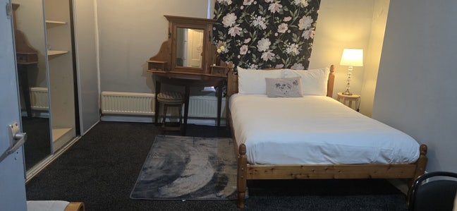 Room to rent shared flat Main Photo