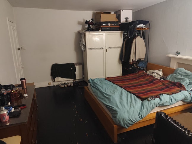 Large double room  Main Photo