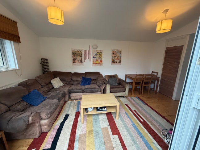 Double Room - Couples Only Main Photo