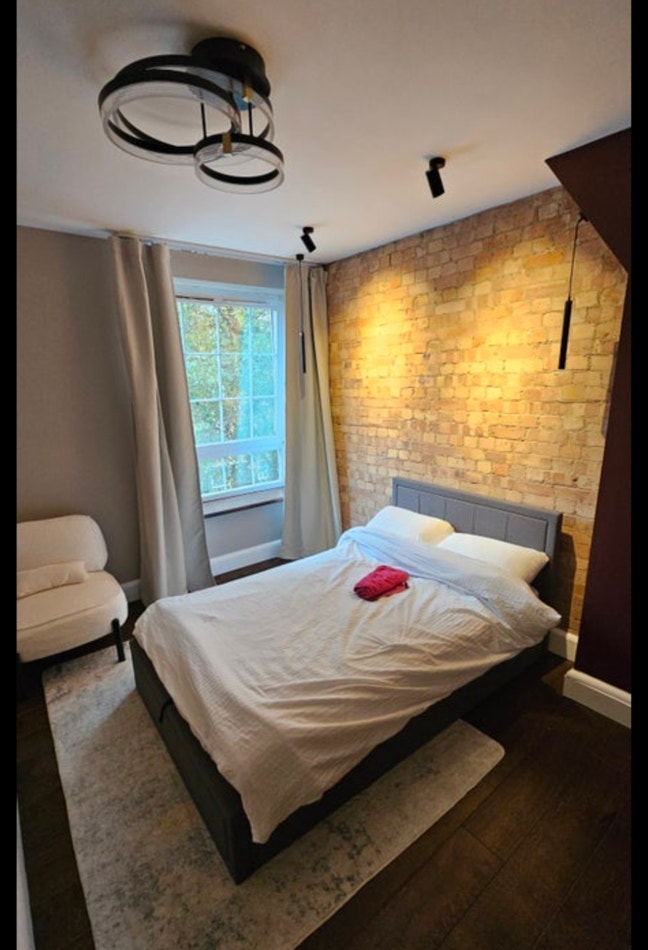 Perfect Location in City of London(Bills included) Main Photo