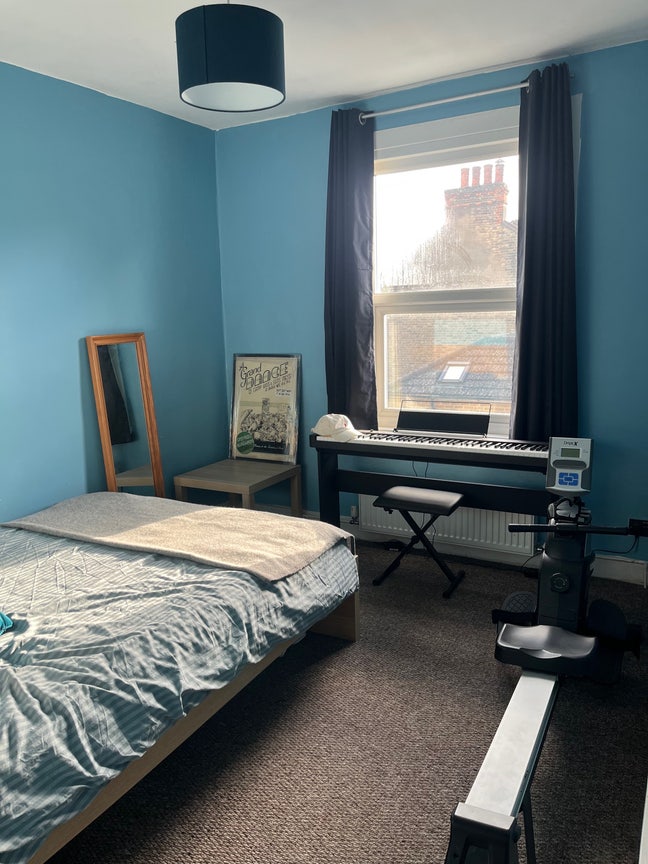 Double room available 1 night per week Main Photo