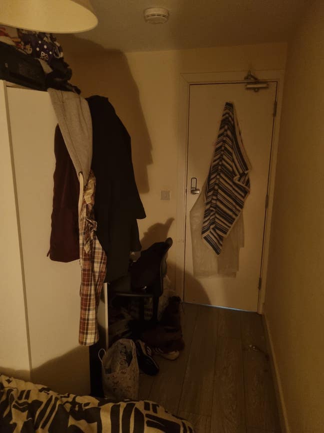 Lovely Location, Decent Room, Fast Maintenance. Main Photo