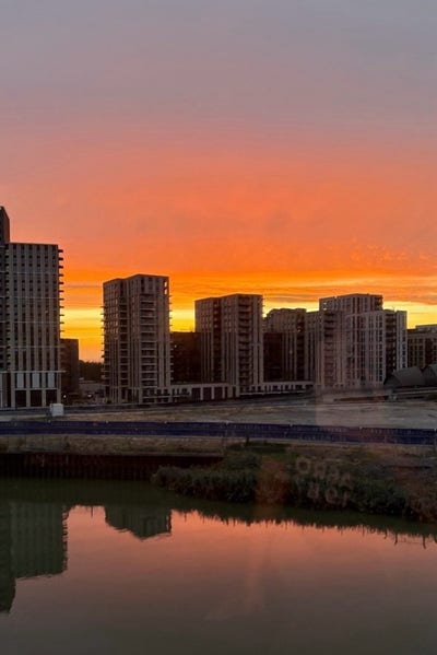 Double Room – Canning Town, London City Island Main Photo