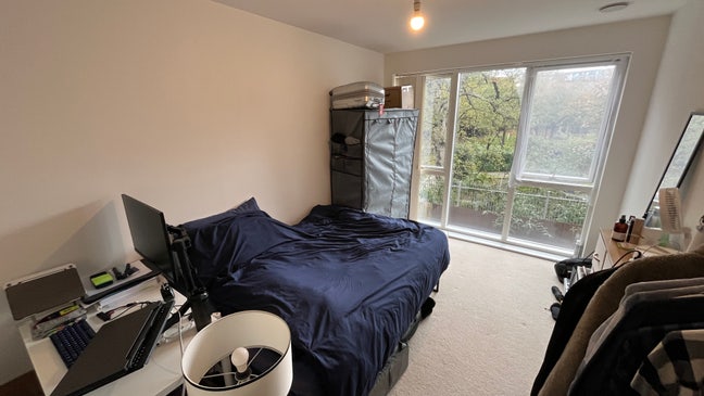 Tidy & Calm Ensuite Double Room near Bow Church Main Photo