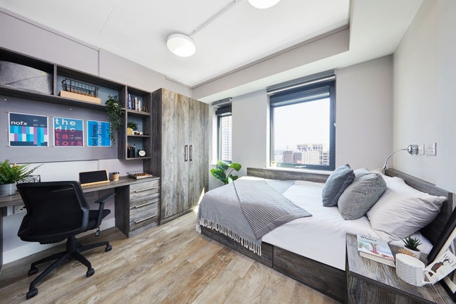 Studio - crown place - floor 21 Main Photo