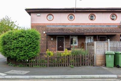 1 bed house to rent in Bermondsey  Main Photo