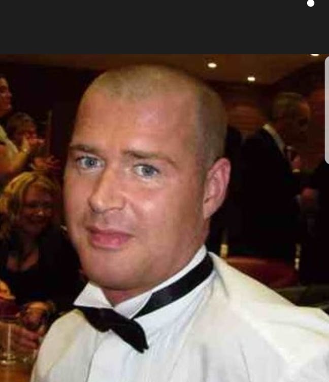 Male seeks a double en suit room. Main Photo