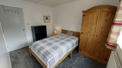 Large room for single occupation Main Photo