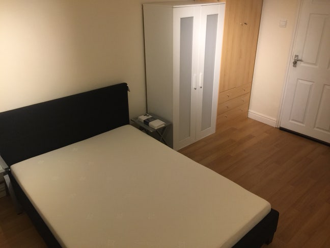 Double room in CB4  Main Photo