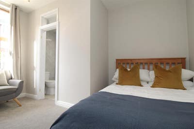 Furnished bedroom with ensuite in LS13 Main Photo