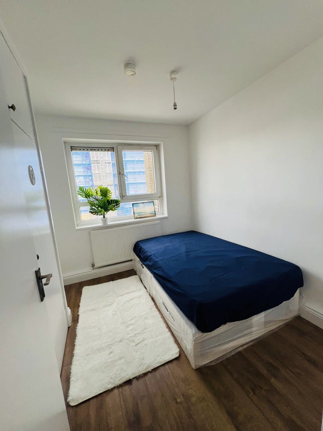 Kilburn Double Room | Bills Inc | 5 mins To Tube Main Photo