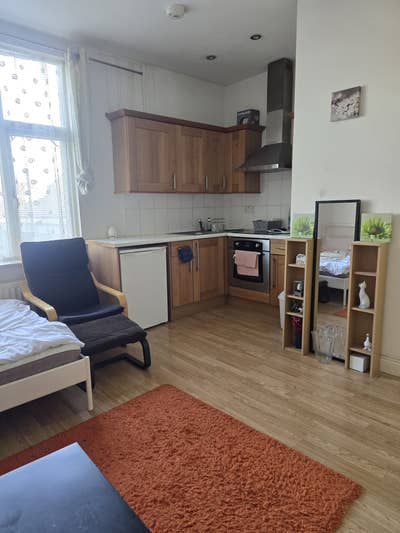 Self-Contained Studio – DSS Welcome Main Photo