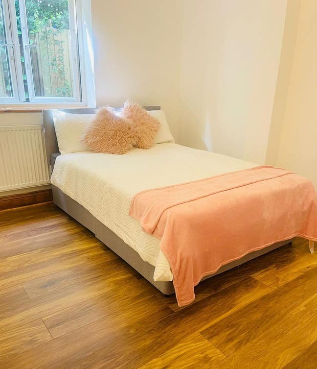 Spacious and Cosy Double Room for Rent in UB2 4EN Main Photo
