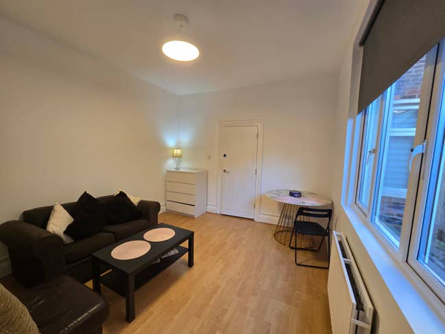 GOOD Athmosphere & Privacy Main Photo