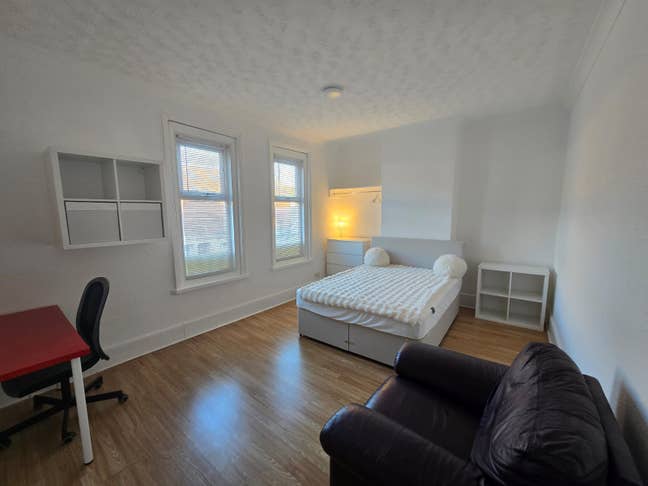 GOOD Athmosphere & Privacy Main Photo