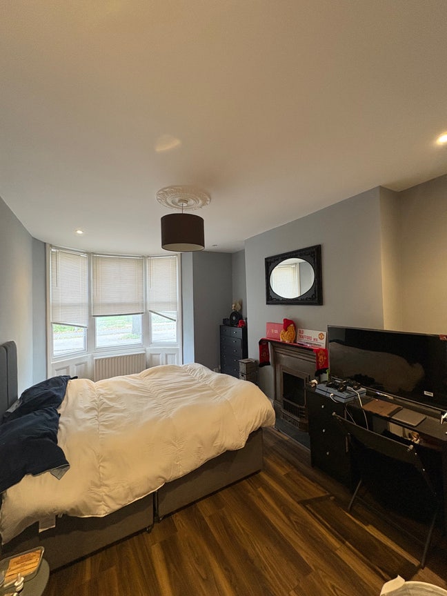 Brighton BN2 9QB – 2 Double Rooms Available Main Photo