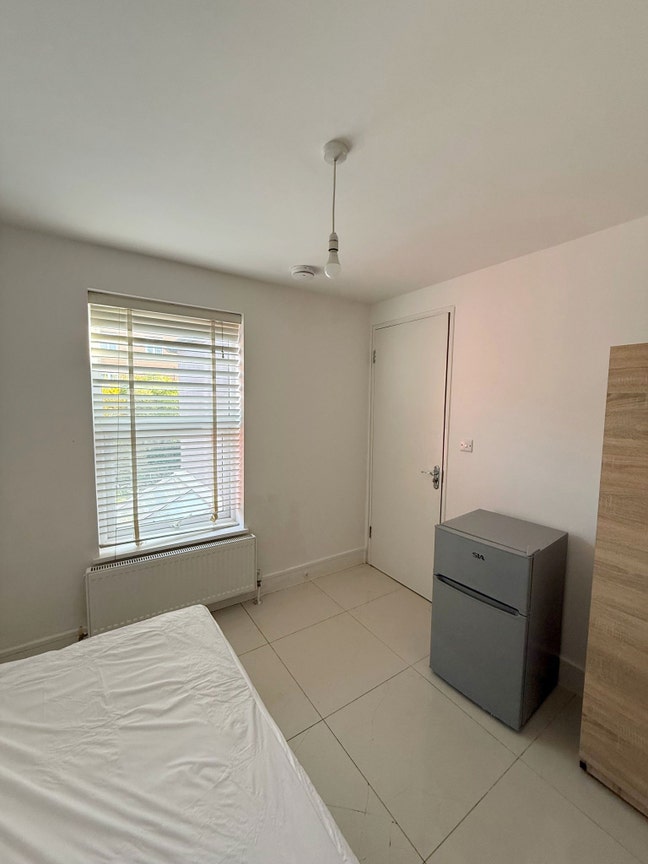 Bright Single Room in Tottenham, N17 £650pcm Main Photo