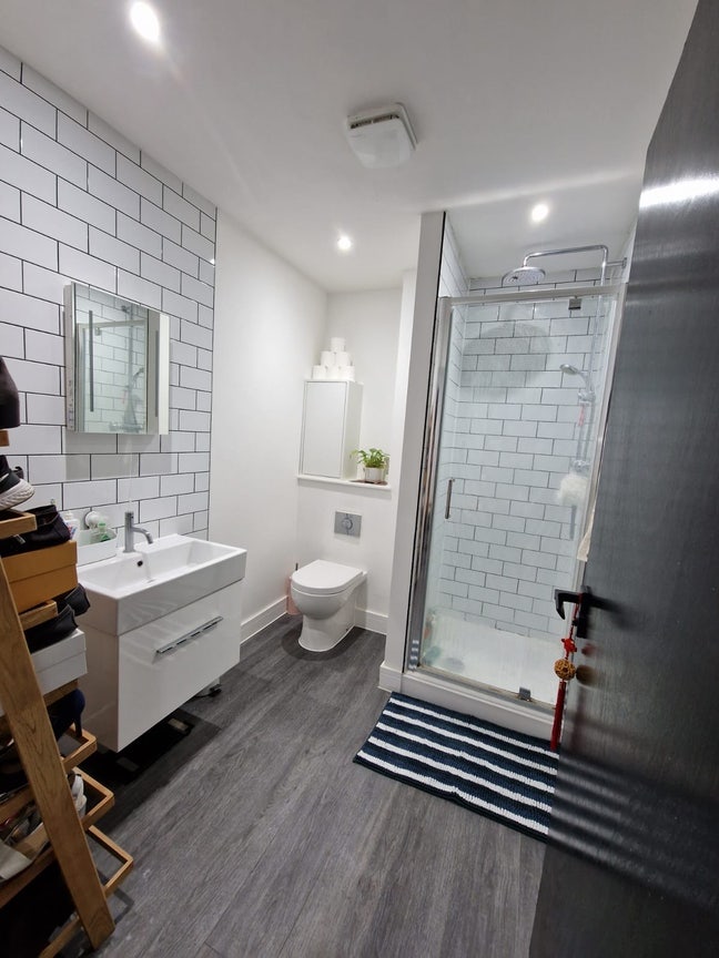 One bed apartment in city centre short let  Main Photo