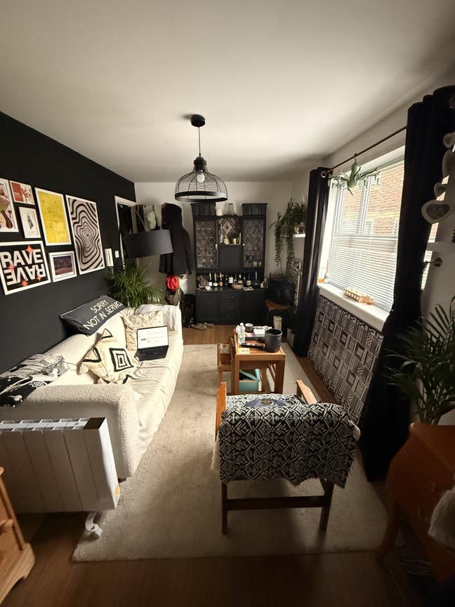 Cosy, bright 1bed 1bath ground floor flat  Main Photo