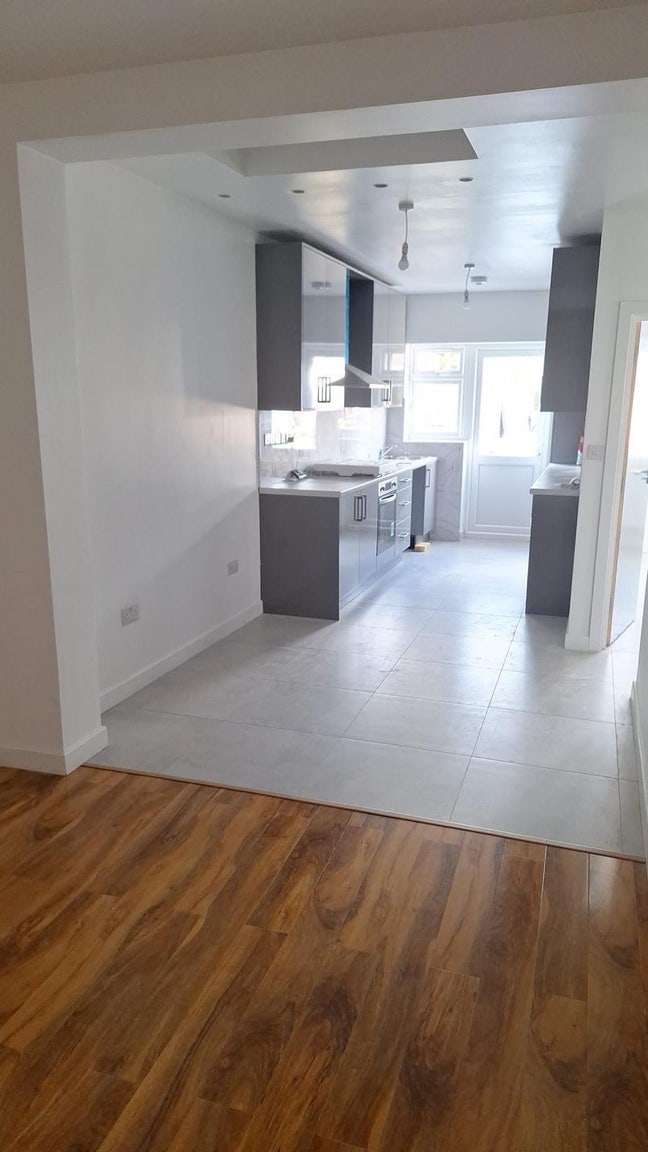 Spacious 3-Bed Semi with Garden & Parking – HARROW Main Photo