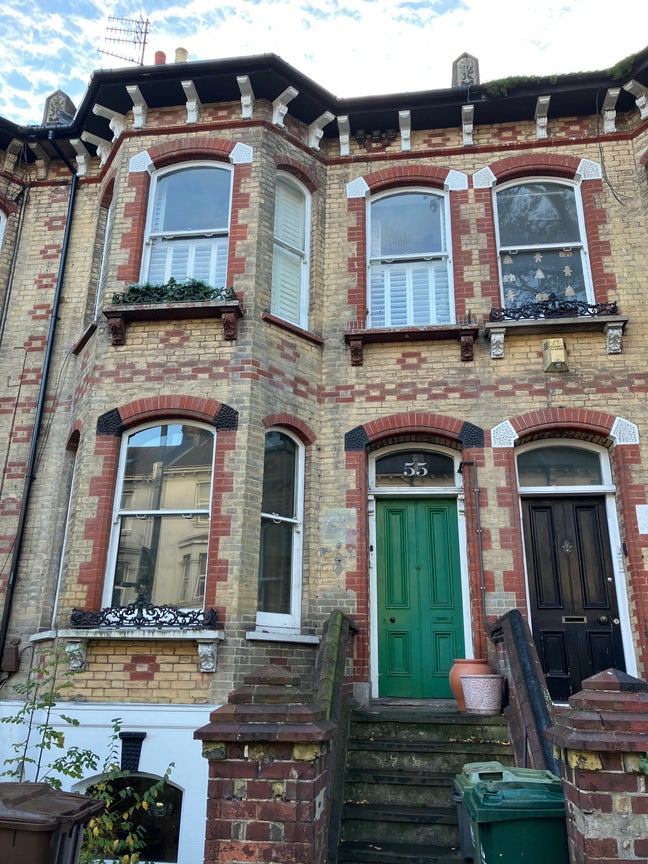 Bright, attractive, double room. Preston Pk Main Photo