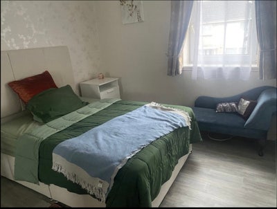 Room for Rent in a Quiet Residential Area — Women  Main Photo