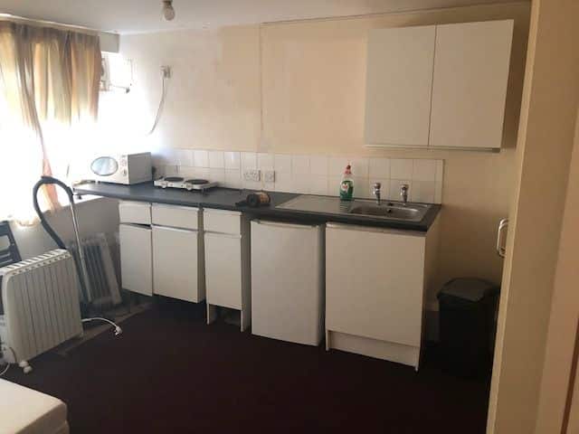 Guardianship Available in Camberwell Main Photo