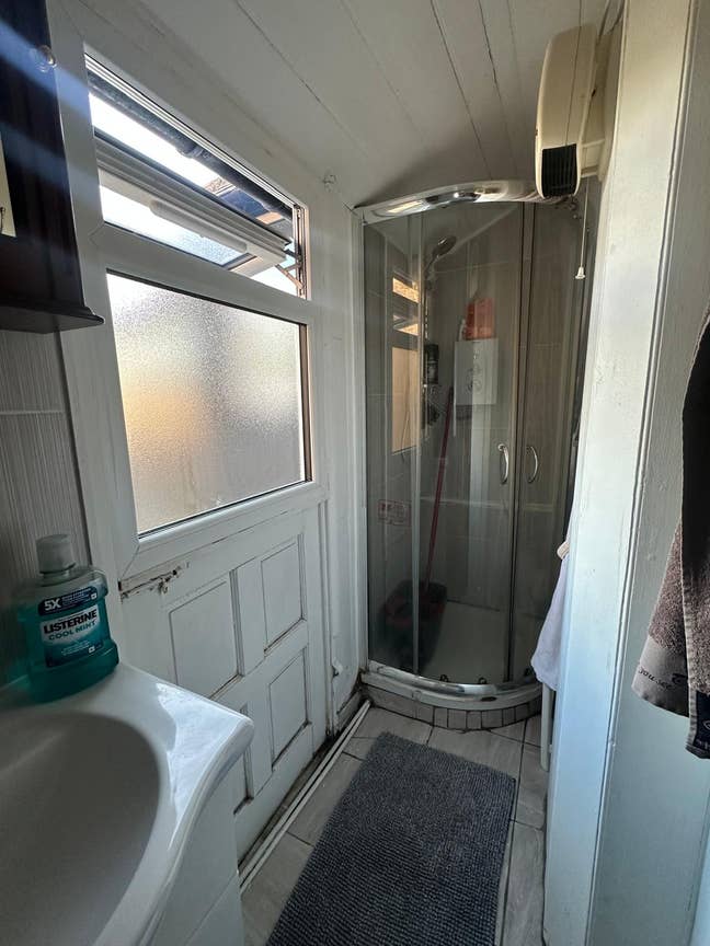 Bright Double Room in Central Bromley – Bills Incl Main Photo