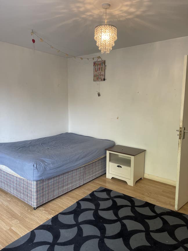 A room in a 2 bed flat in Hove  Main Photo