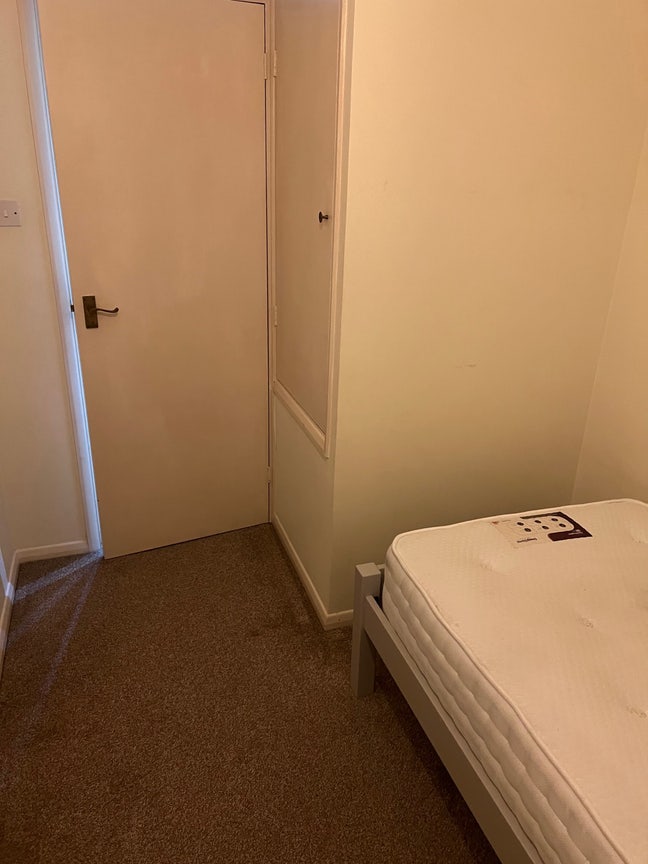 Three Bed House Main Photo