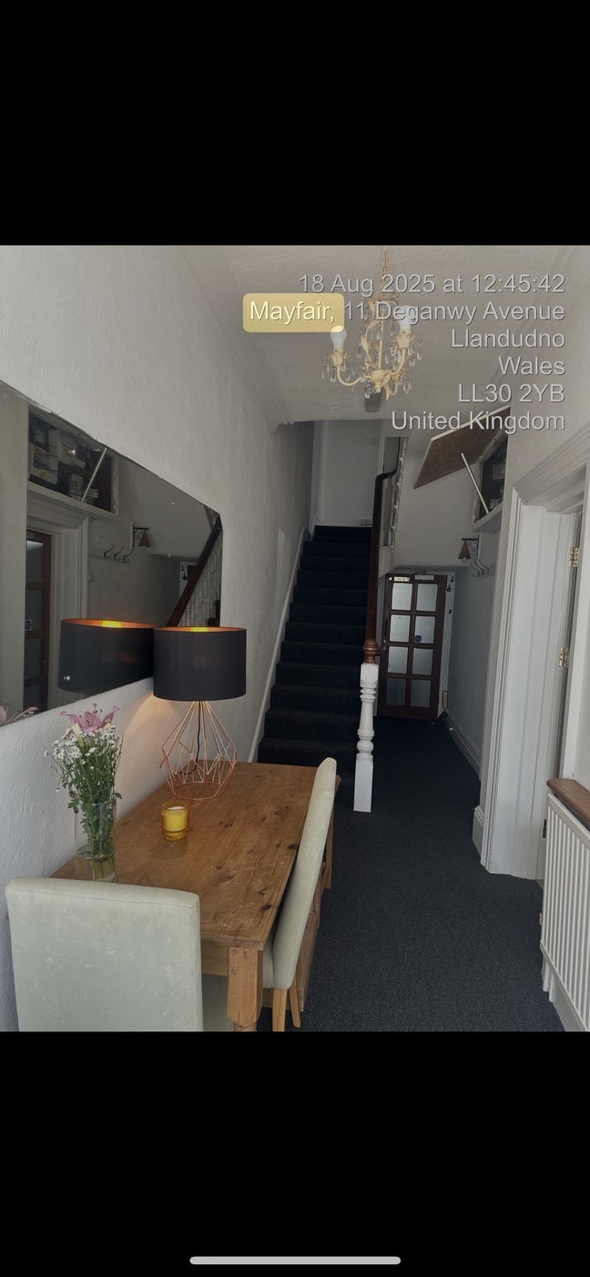 Rooms in the centre of town Main Photo