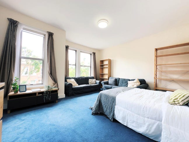 Massive Room + Garden | Fast to Oxford Circus Main Photo