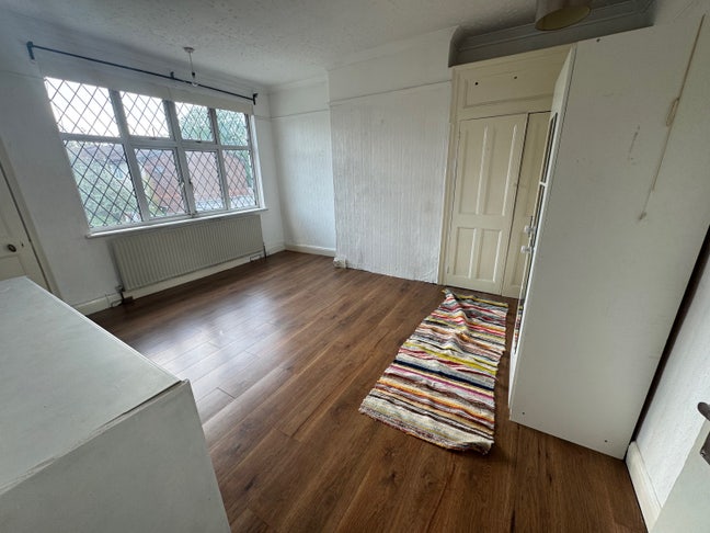 Large double room North Wembley Main Photo