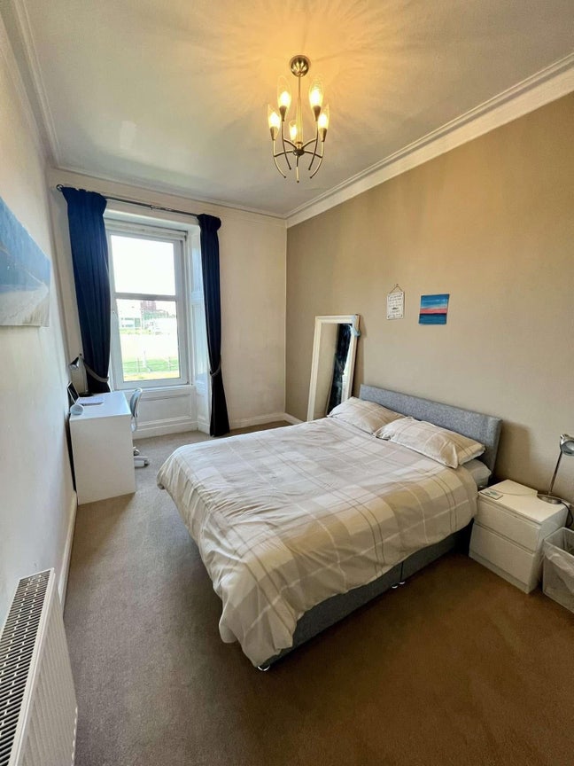Fully furnished double bedroom in Dennistoun  Main Photo