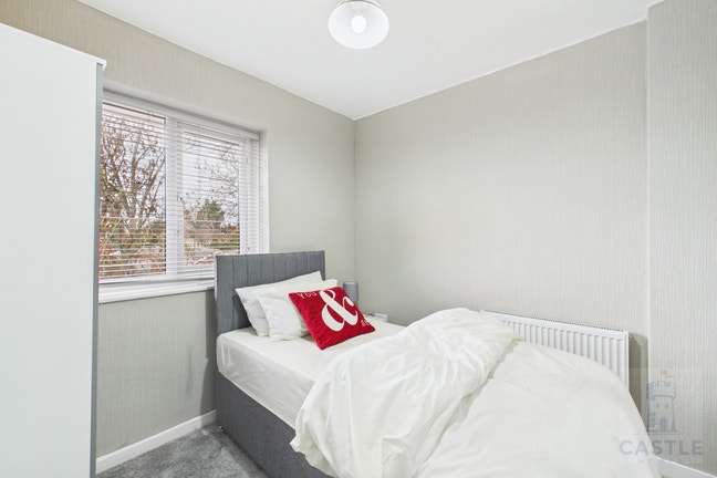 Ensuite Room - Single - Daventry Avenue Main Photo
