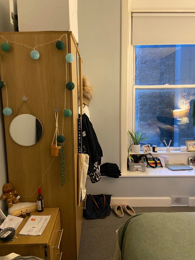 Looking for flatmate in the heart of old town  Main Photo